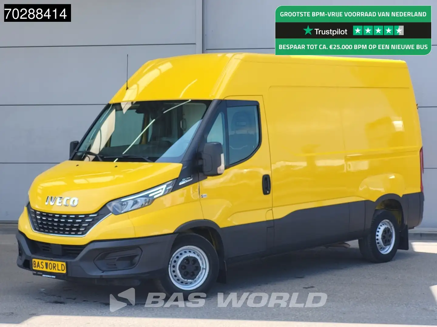 Iveco Daily 35S14 Automaat L2H2 ACC LED 3,5t Trekgewicht Airco Geel - 1