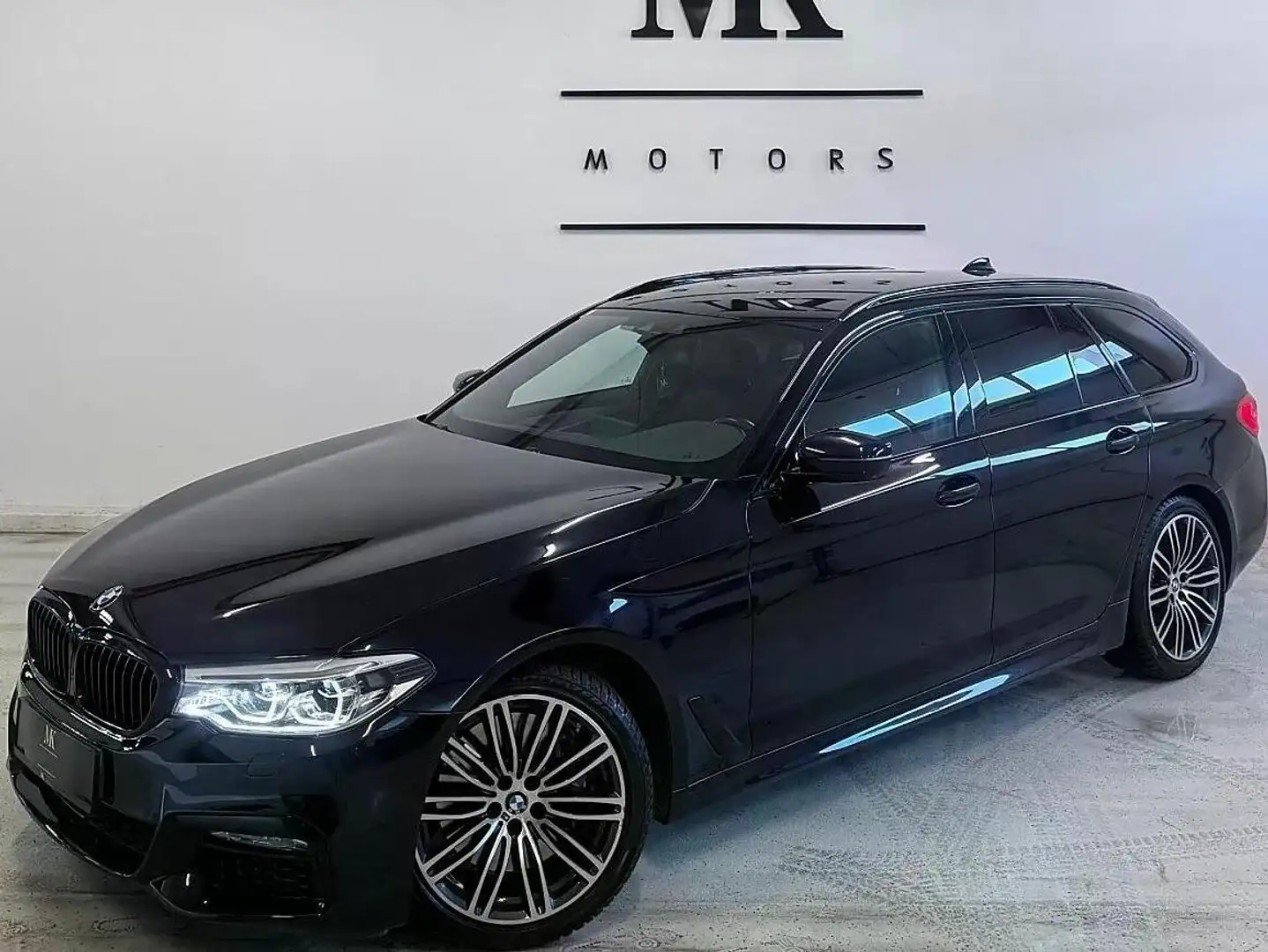 BMW 540 540 i xDrive M Sport Schwarz - 1
