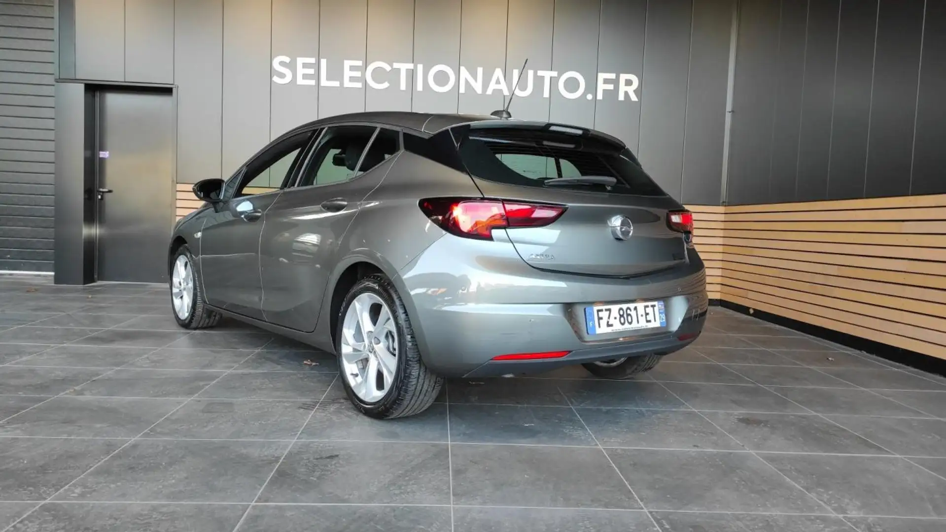 Opel Astra V 1.5 Diesel 122 ch Auto GS LINE - 2