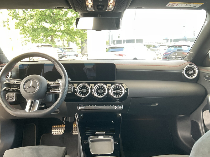 Mercedes-Benz CLA 250 CLA 250 e SB AMG Line/Pano-Dach/Multibeam/Kamera — photo 11