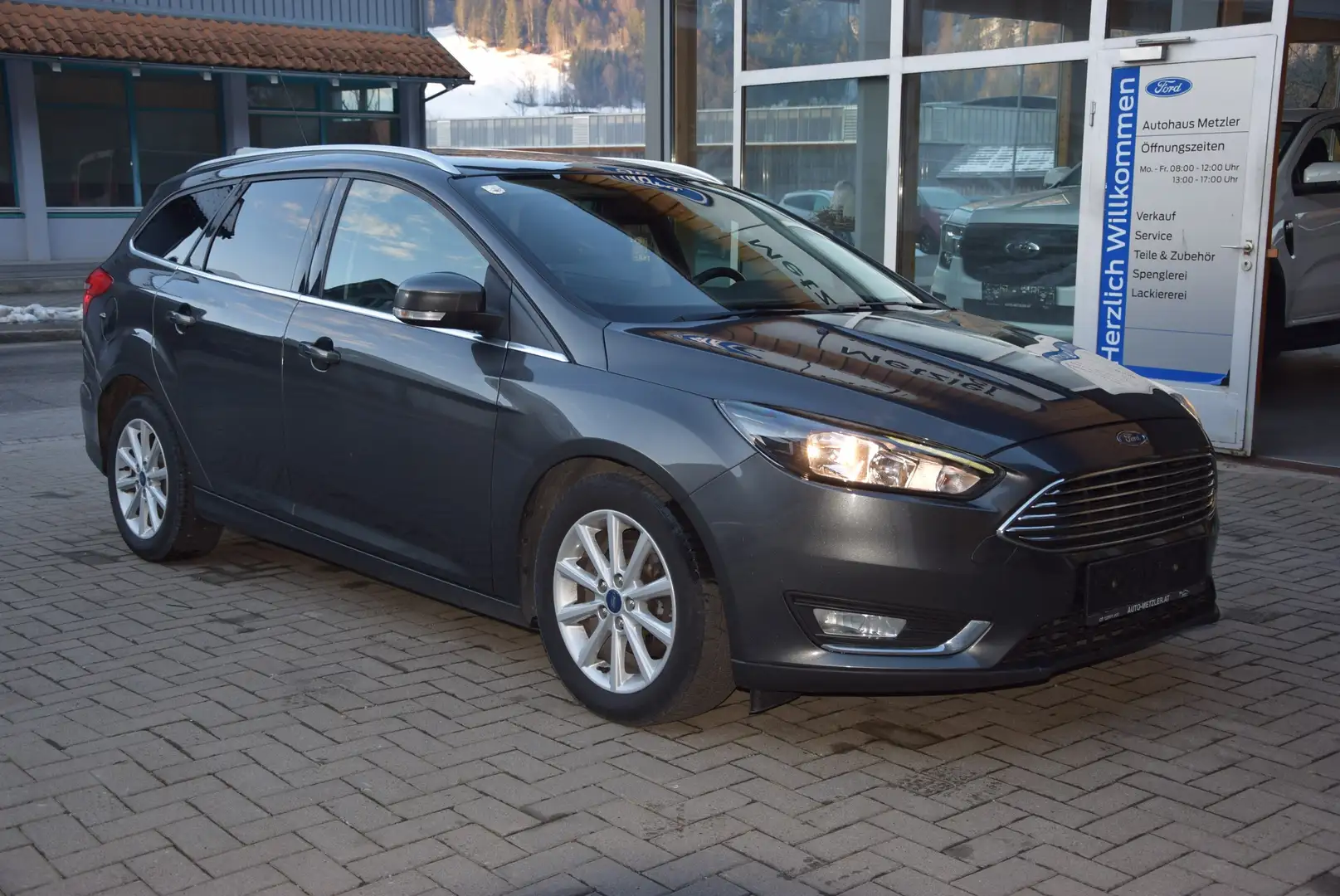 Ford Focus **Kamera**Tempomat**Sitzheizung** Grau - 2
