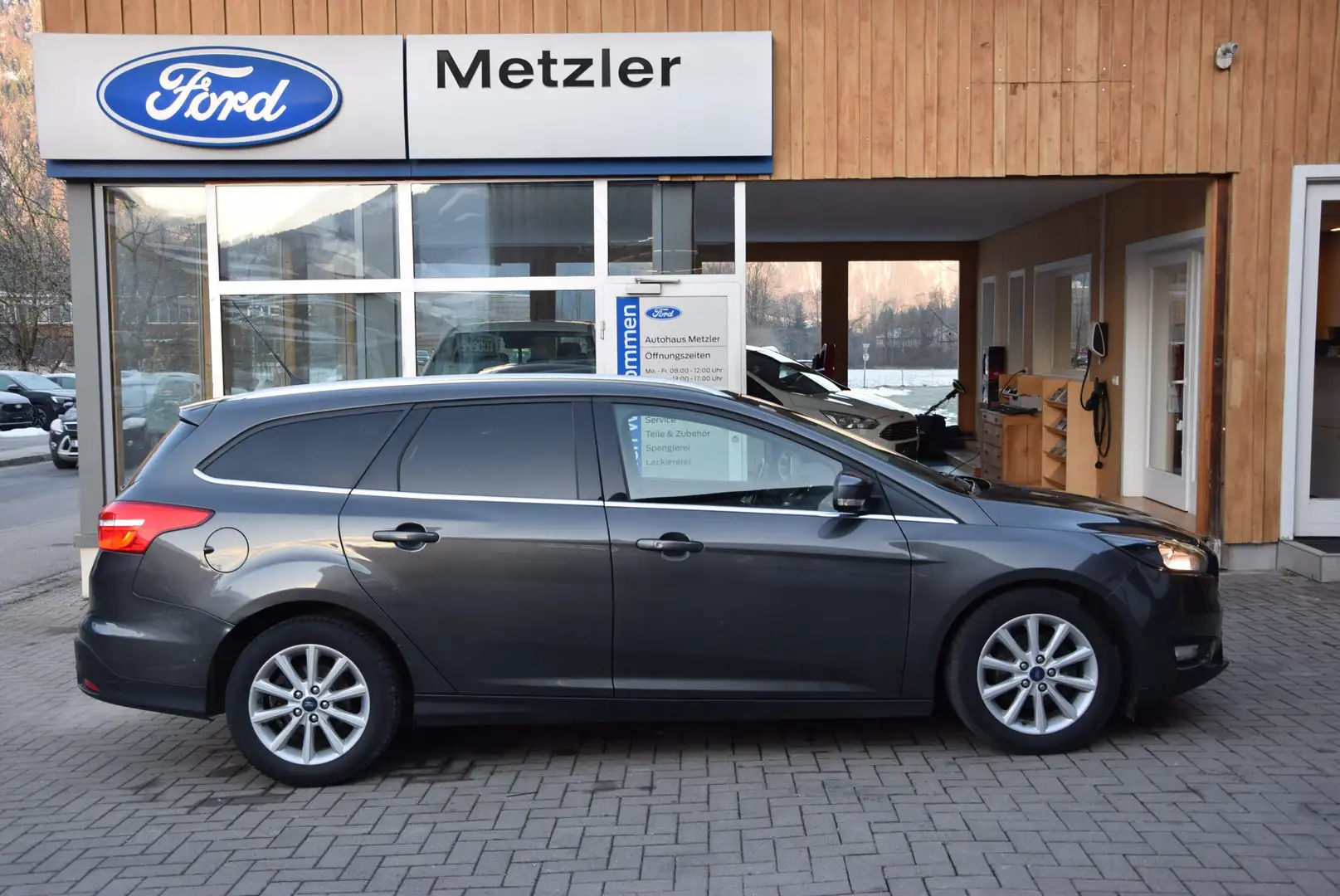Ford Focus **Kamera**Tempomat**Sitzheizung** Grau - 1
