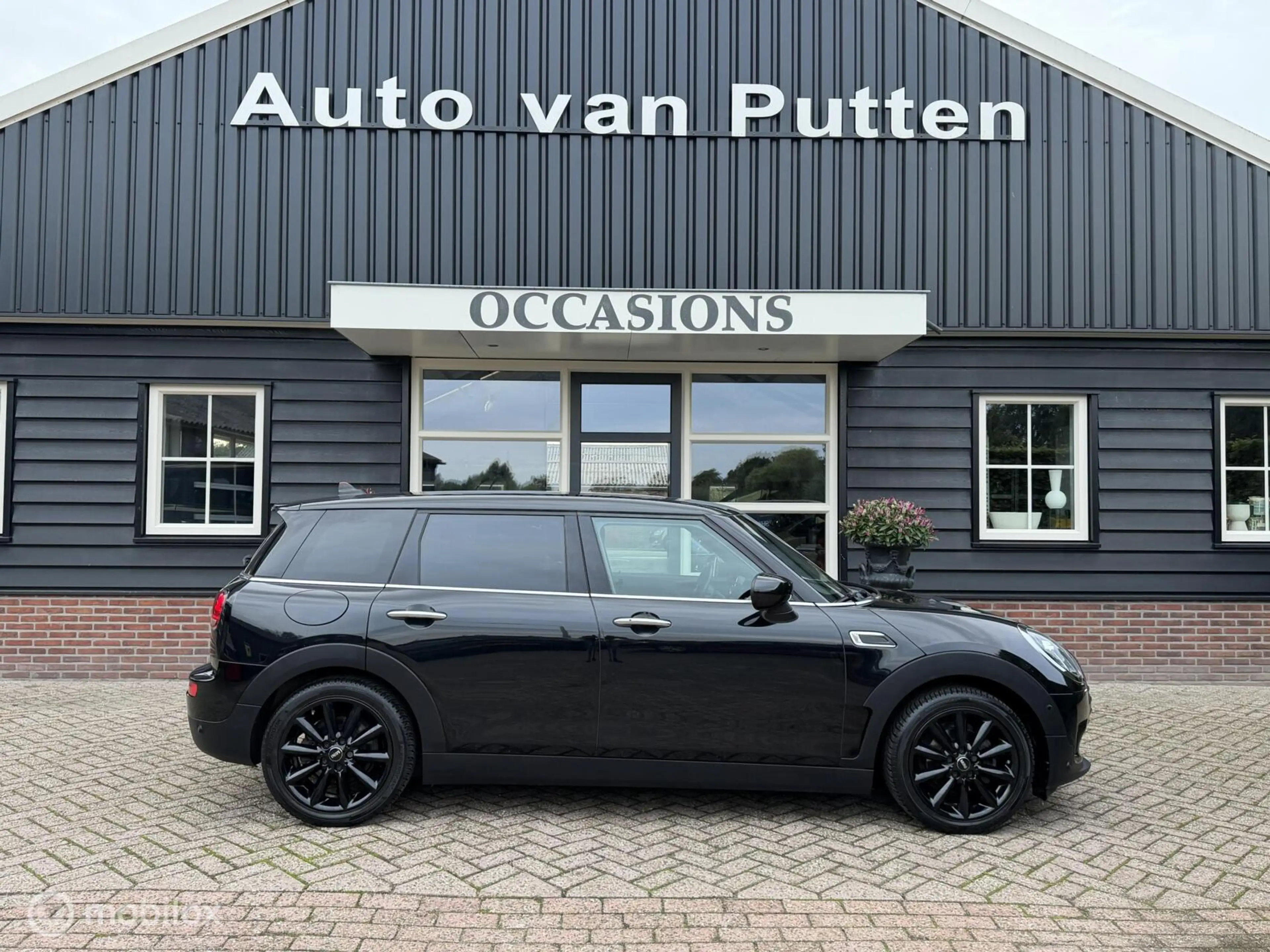 MINI One Clubman 1.5 Chili / Automaat / LED / Navi — photo 5