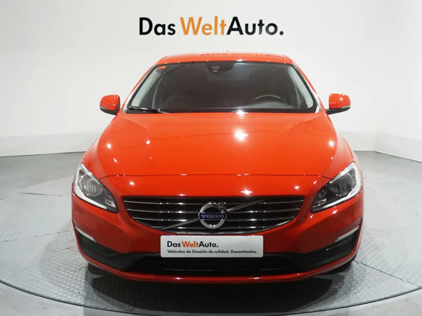 Volvo S60 D2 Kinetic 120 Red - 2
