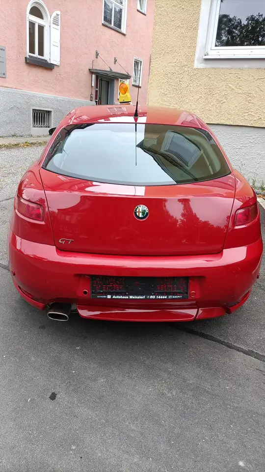 Alfa Romeo GT