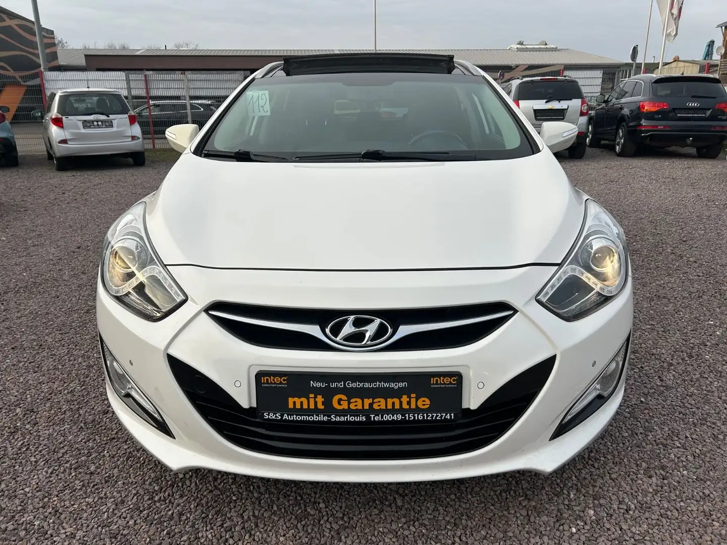 Hyundai i40 CW Premium *Navi*Xenon*Kamera*Panorama* Biały - 2