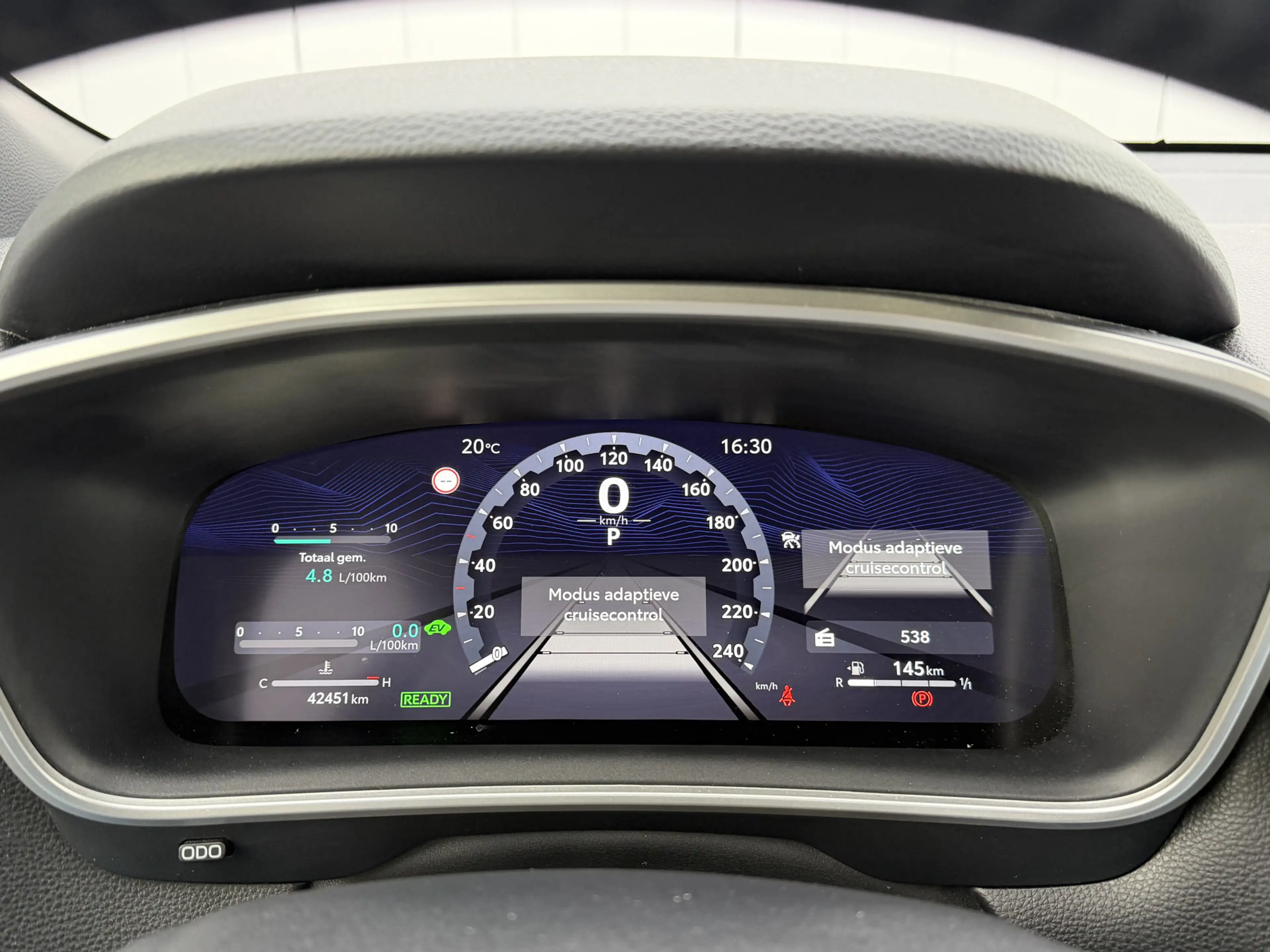Toyota Corolla Cross Hybrid 140 Style NL Auto Dealer Onderhouden BSM PD — photo 15