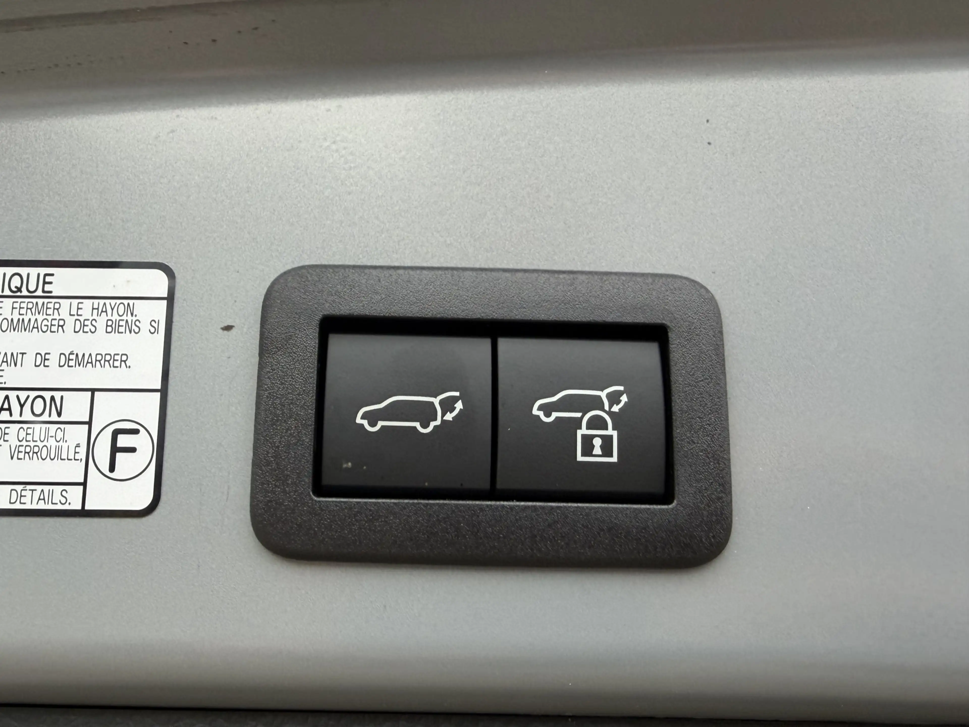 Toyota Corolla Cross Hybrid 140 Style NL Auto Dealer Onderhouden BSM PD — photo 9
