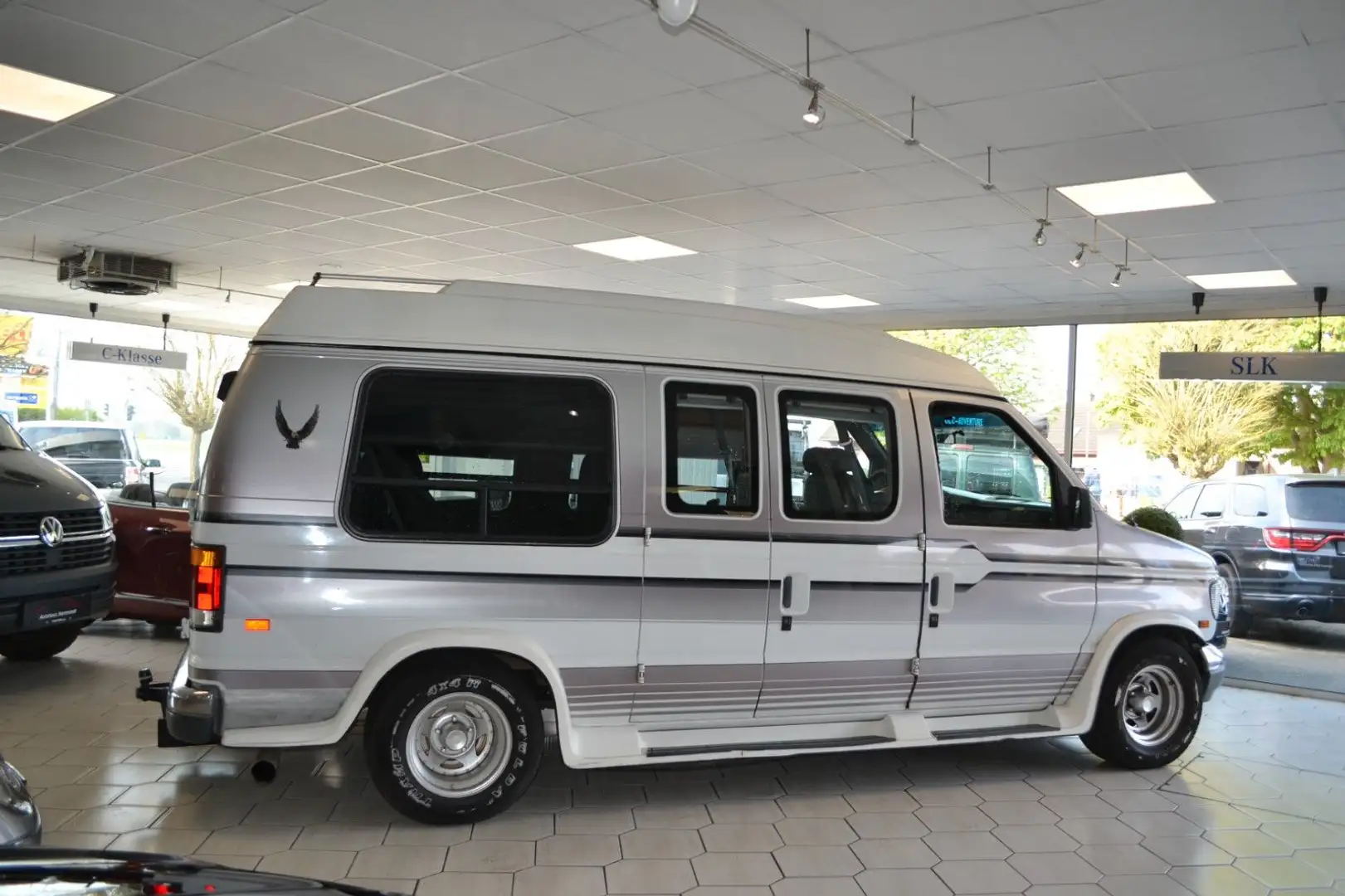 Ford Econoline Van  E-150  5,7L V8 Blanco - 1