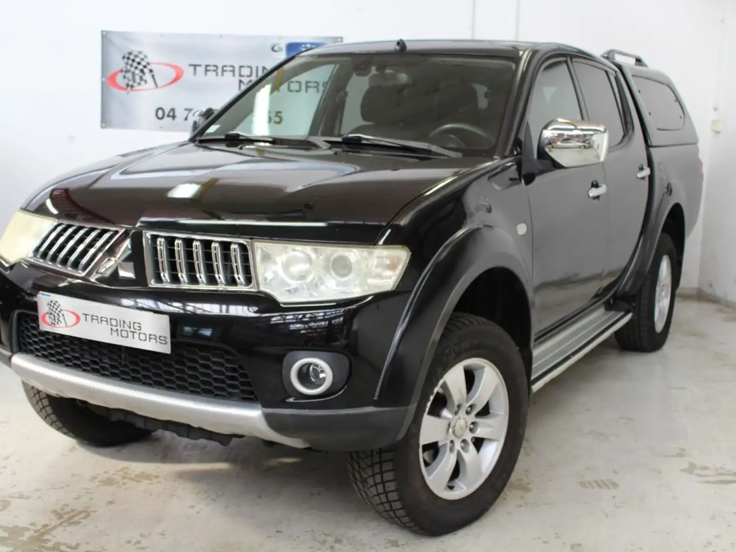 Mitsubishi L200 Intense Double Cabine 4WD Negro - 1