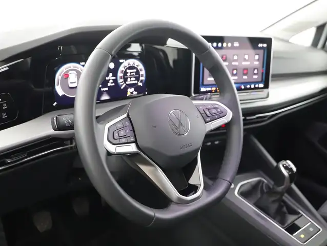 Volkswagen Golf view 12