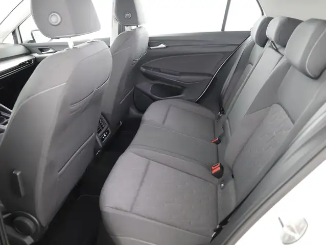 Volkswagen Golf view 11