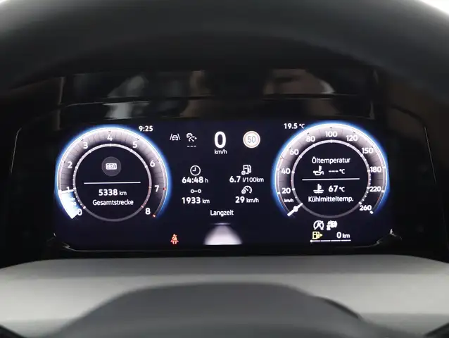 Volkswagen Golf view 13