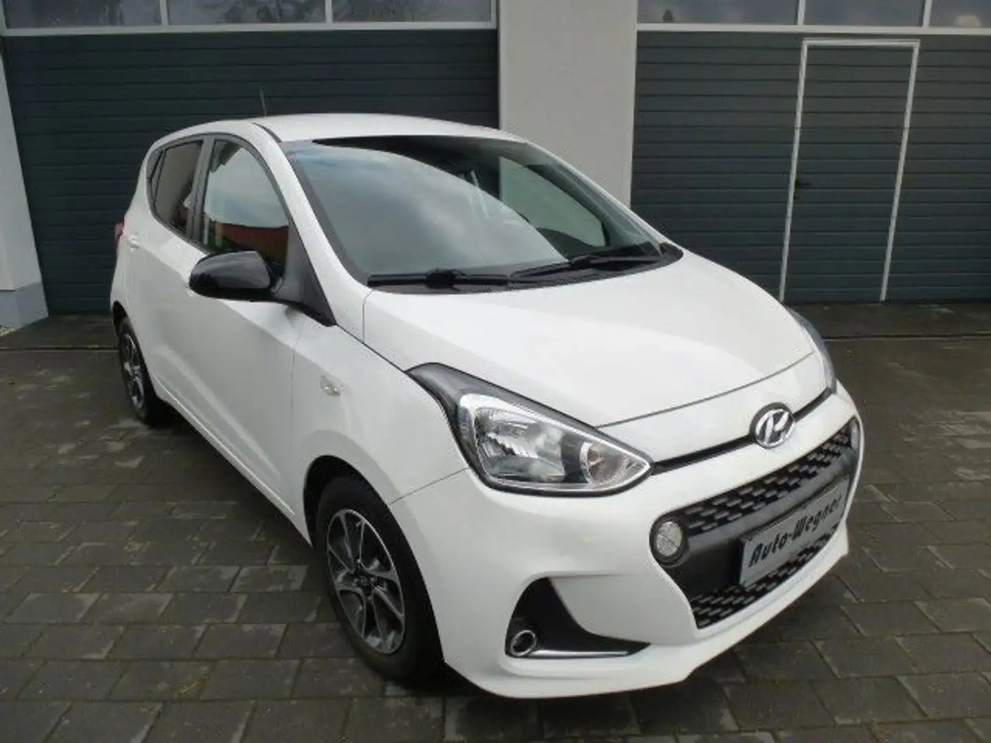 Hyundai i10 Trend Weiß - 2
