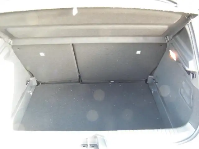 Mitsubishi Colt view 12