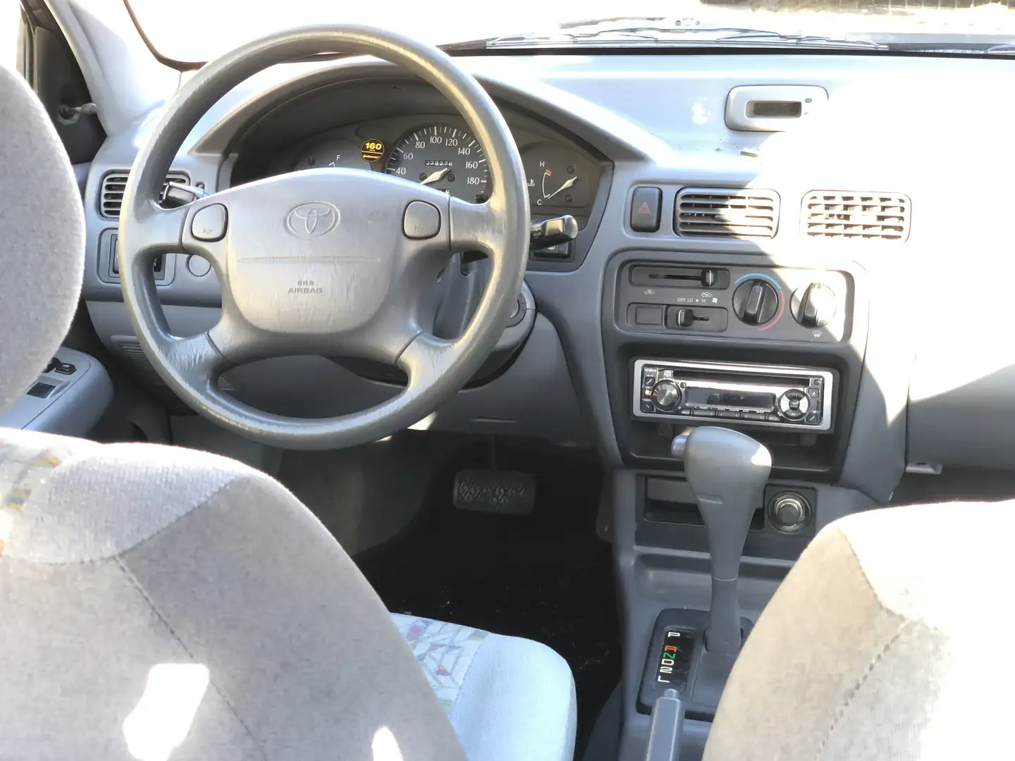 Toyota Starlet // Automatik //. 5-türig Zöld - 1