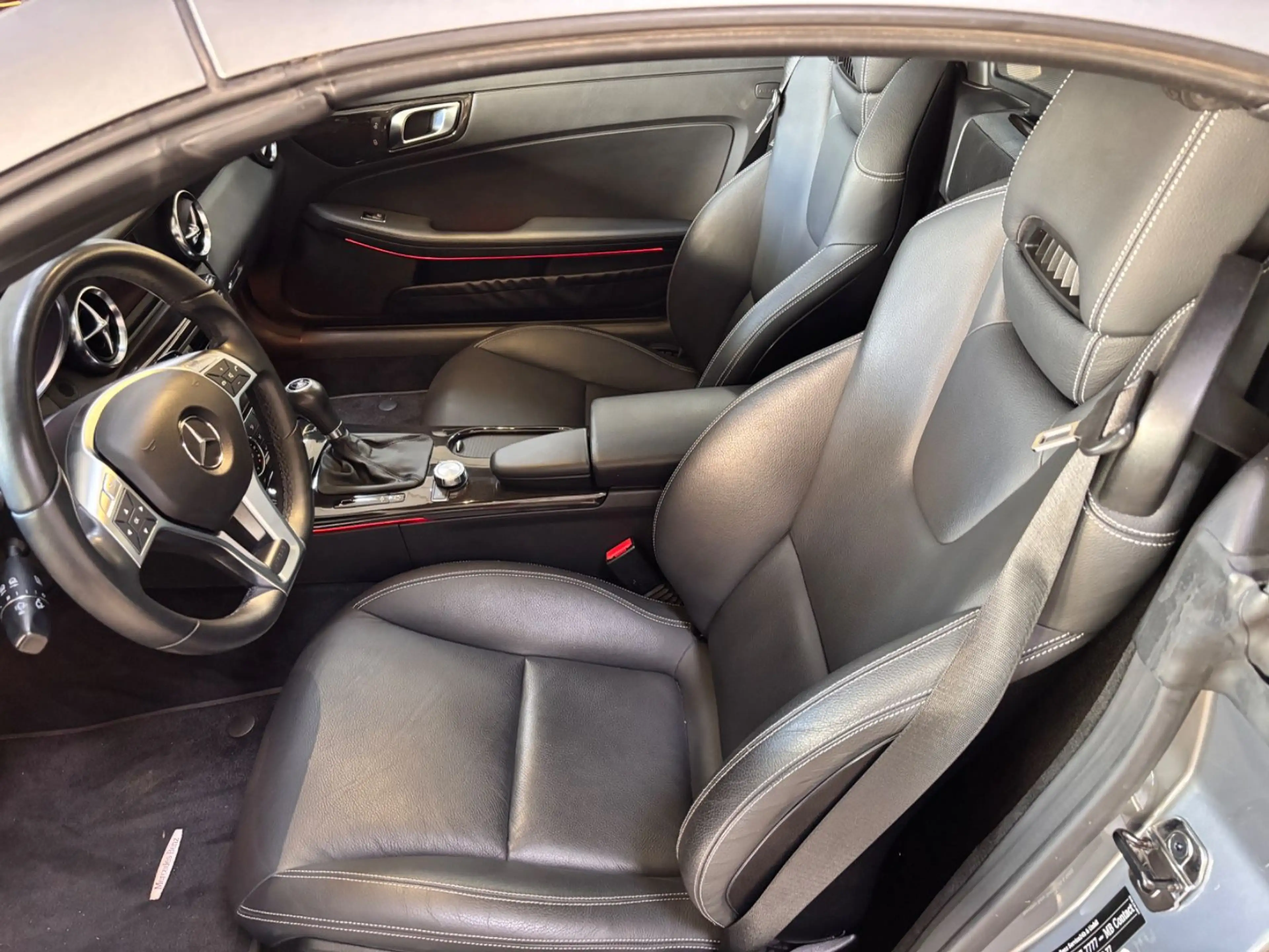 Mercedes-Benz SLK 200 SLK Roadster SLK 200 Avantgarde — photo 11