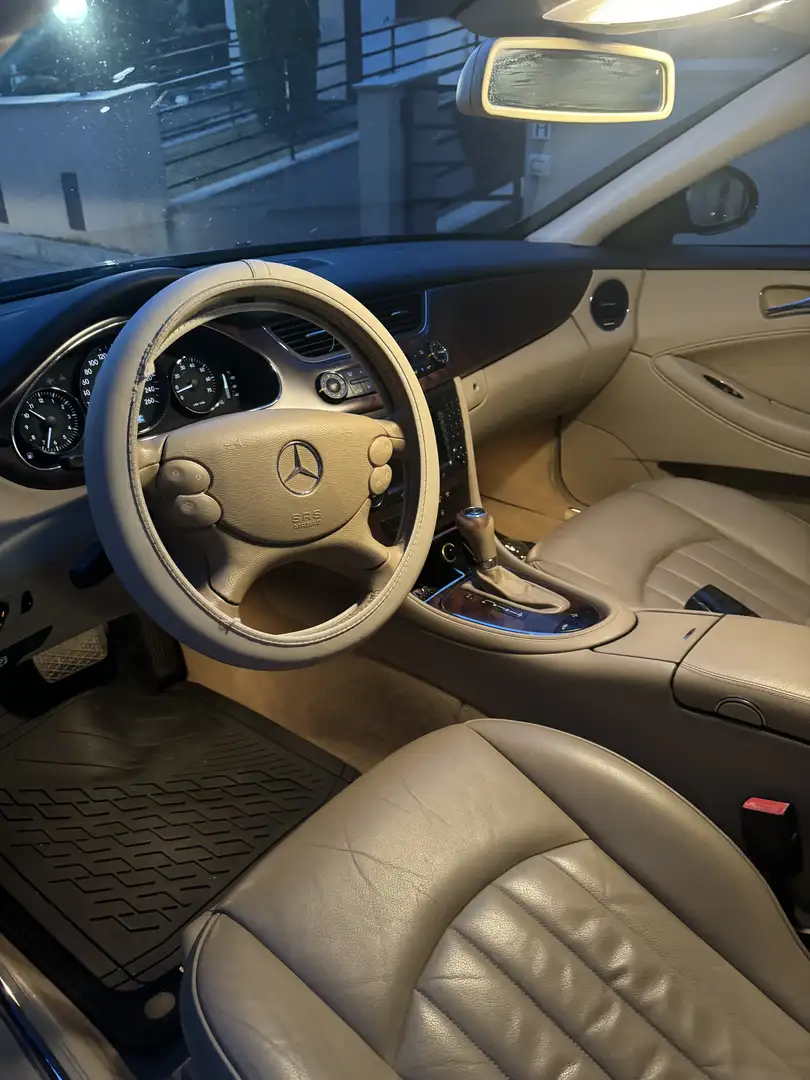 Mercedes-Benz CLS 350 APPENA CAMBIATO GOMME, BATERIA E PASTIGLIE - 2