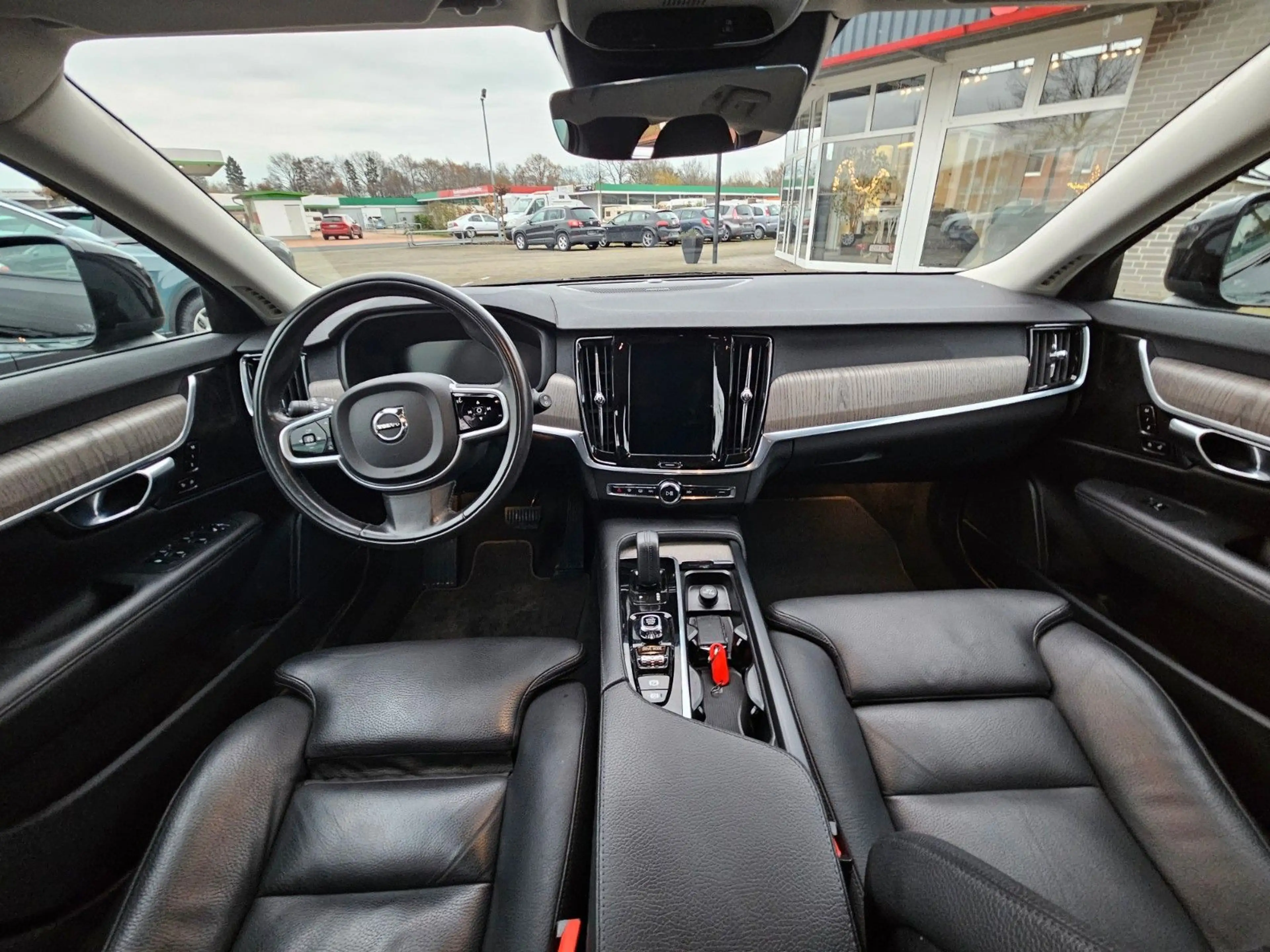 Volvo V90 Cross Country Pro AWD AHK LED LEDER XENIUM — photo 10