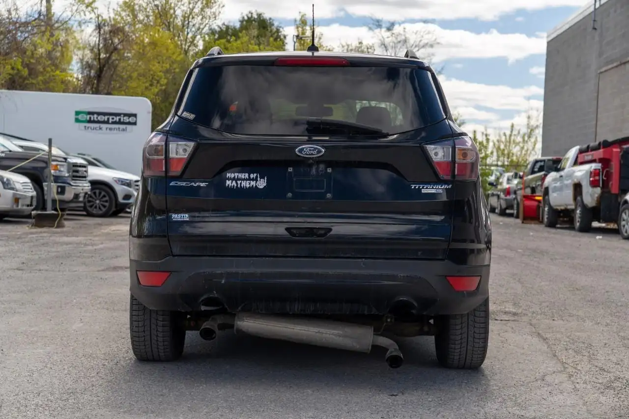 Ford Escape снимка Ford Escape