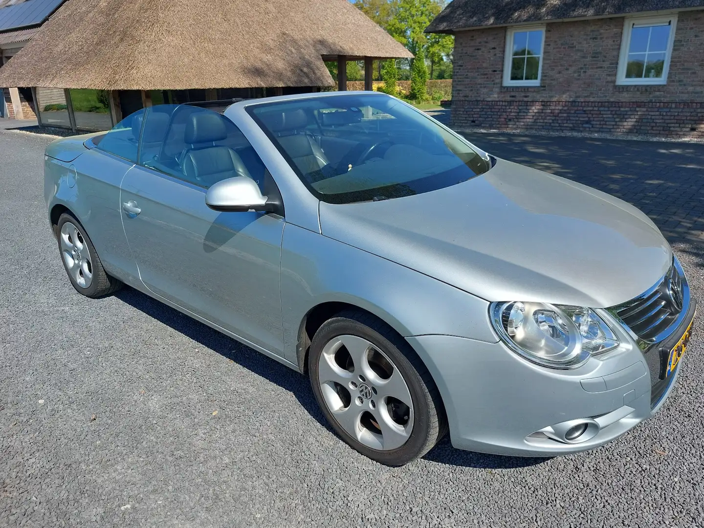 Volkswagen Eos 2.0 T-FSI Zilver - 2