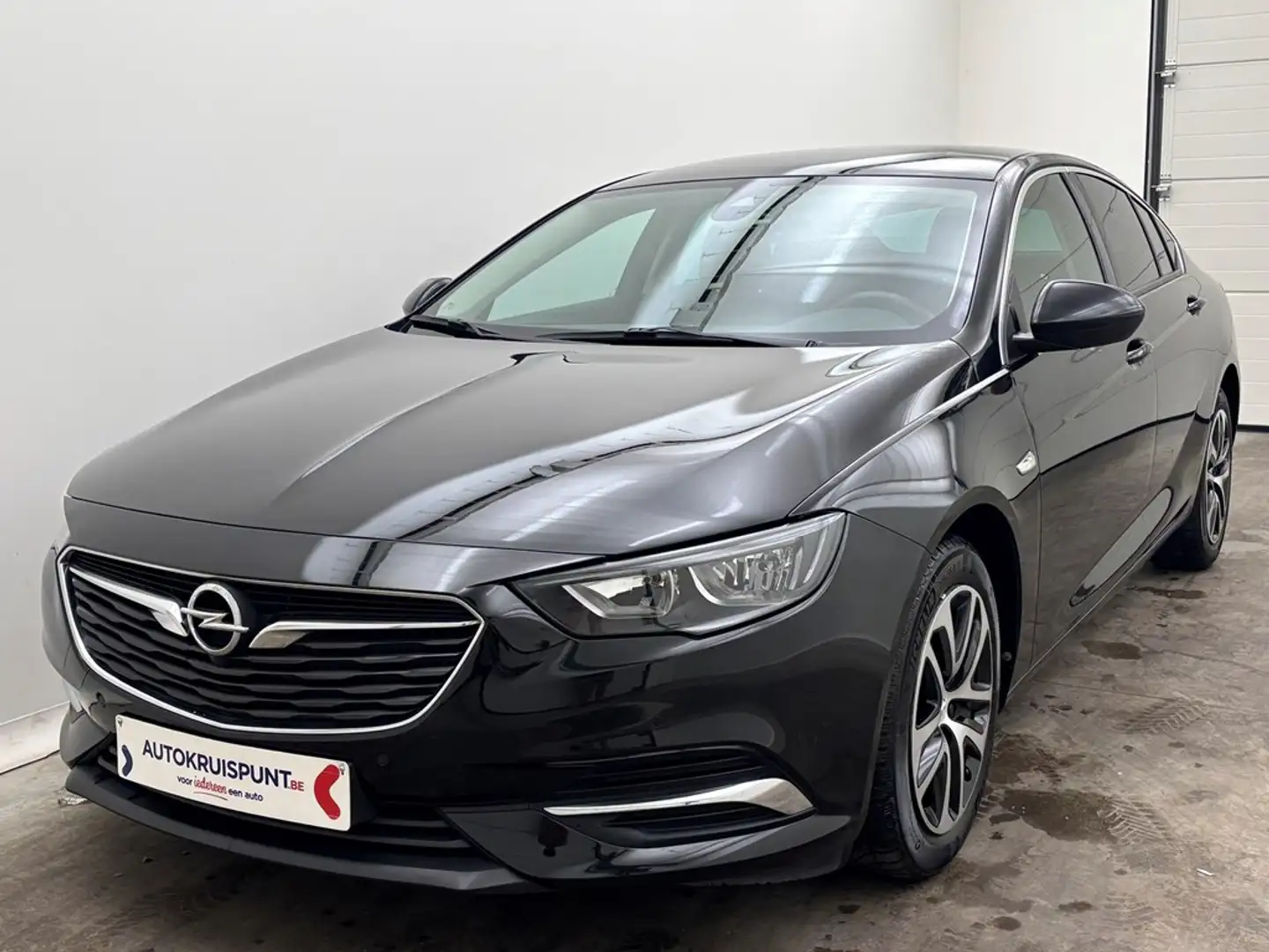 Opel Insignia 1.6Cdti Grand Sport Experience Edition GPS Dig.Air Zwart - 1