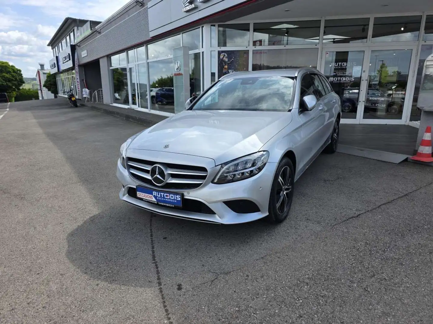 Mercedes-Benz 220 220 CDI 4Matic Avantgarde Gris - 2
