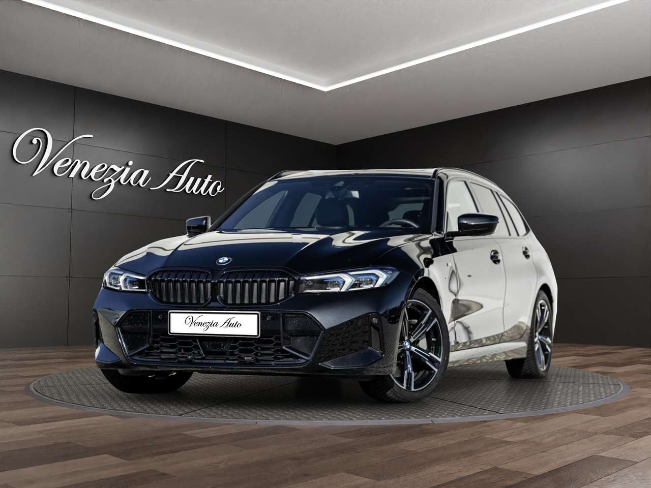 BMW 330 330d M Sport 286cv xDrive Gancio Tetto Panoramico ACC Matrix LED Keyless Navi Ambient 360