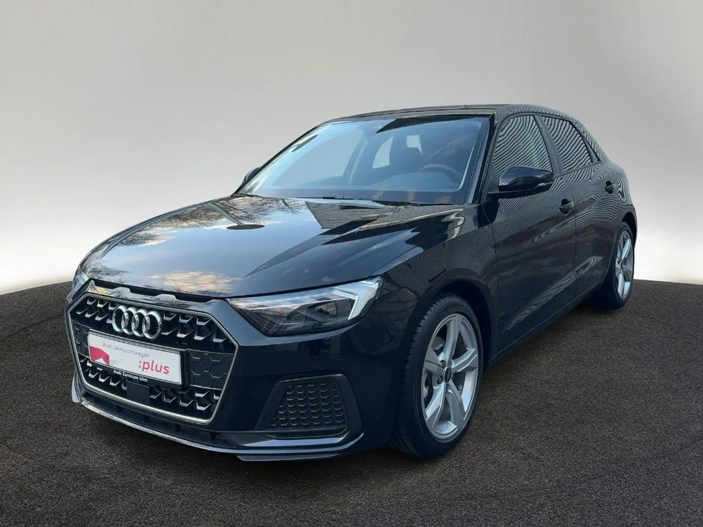 Audi A1 advanced 30TFSI 17 LED NAVI KEYLESS Schwarz - 2