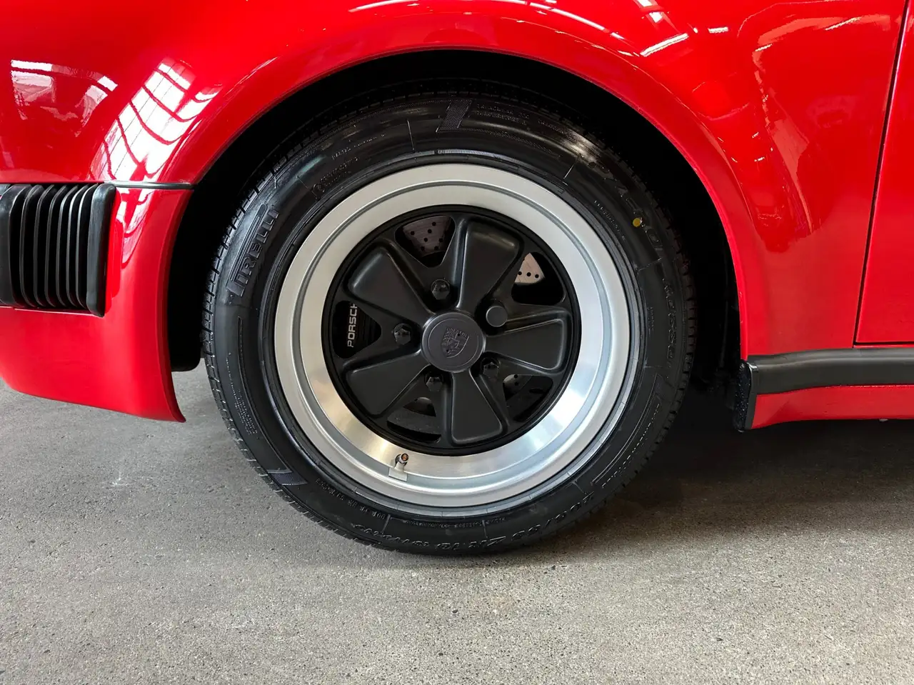 Porsche 911 снимка Porsche 911