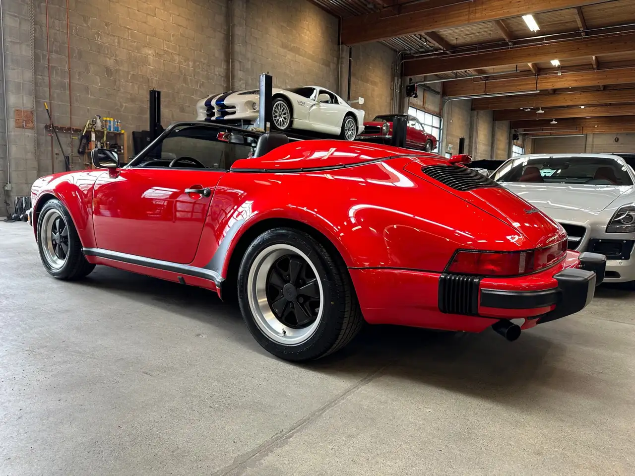 Porsche 911 снимка Porsche 911