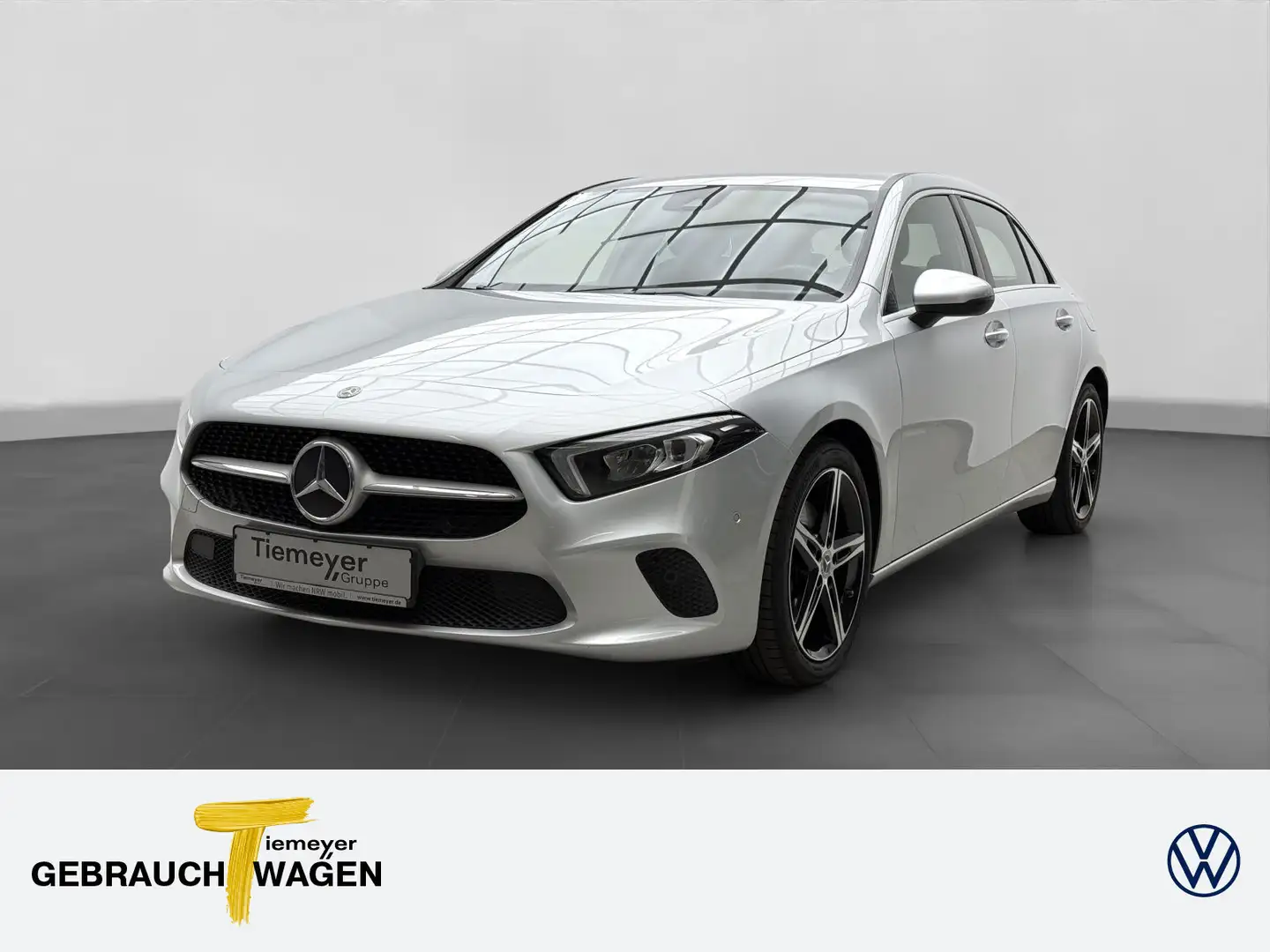 Mercedes-Benz A 220 DCT PROGRESSIVE NAVI LED SHZG Zilver - 1