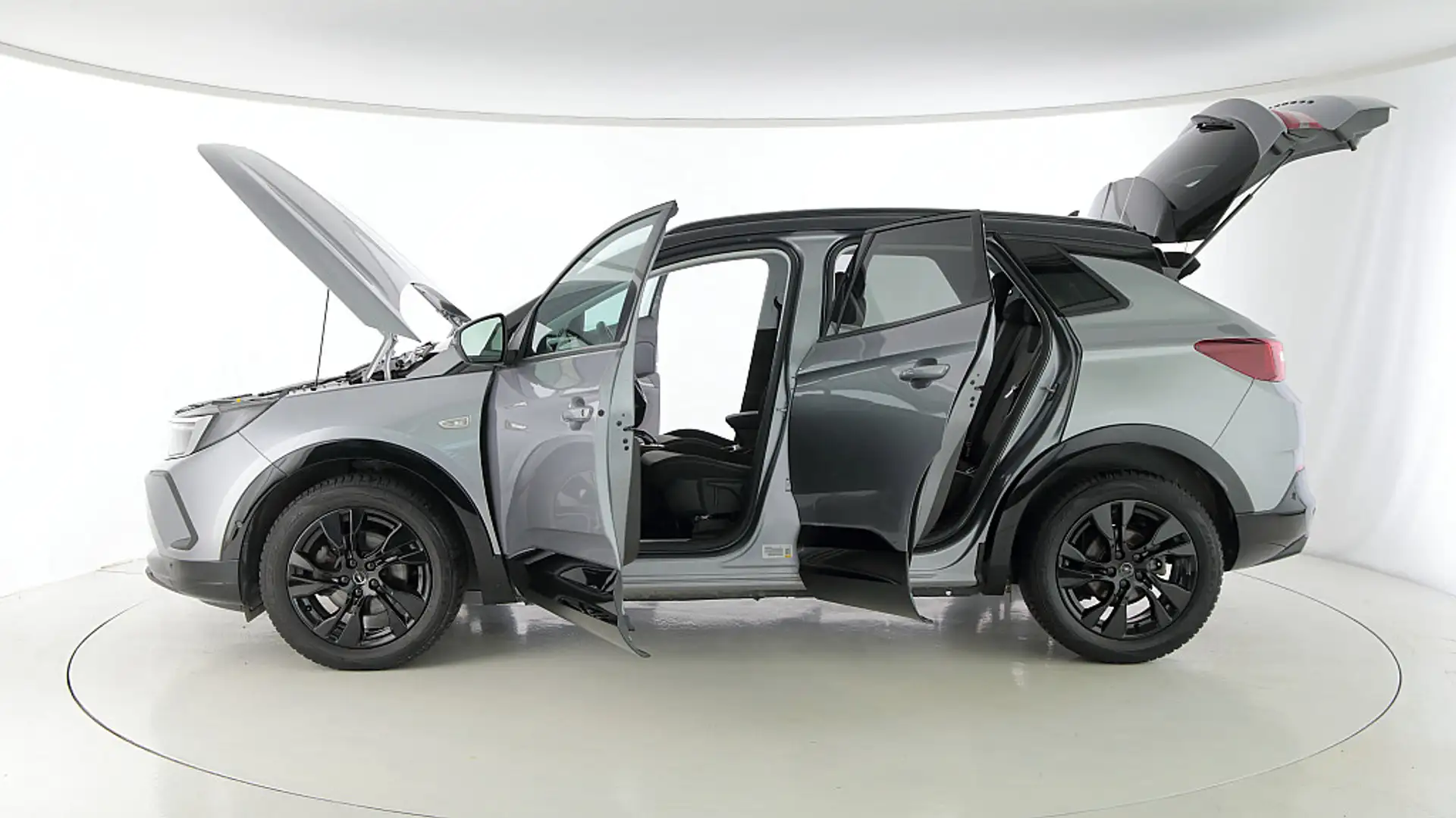 Opel Grandland 1,2 Turbo Dir. Inj. GS Line S/S Aut. Silber - 2