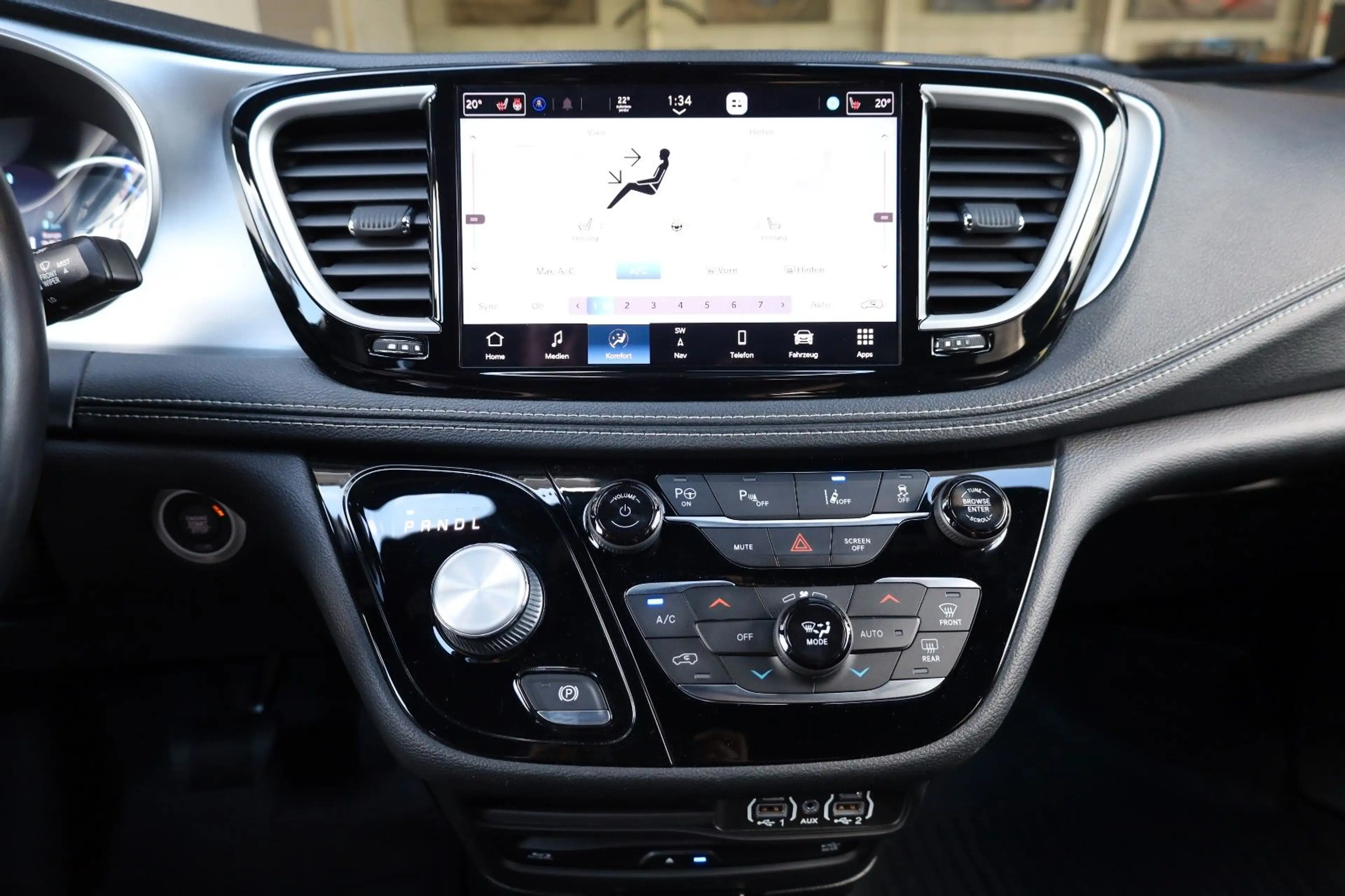 Chrysler Pacifica 3.6 S Hybrid/360*/SHZ/LHZ/ACC/NAVI/R18 — photo 13
