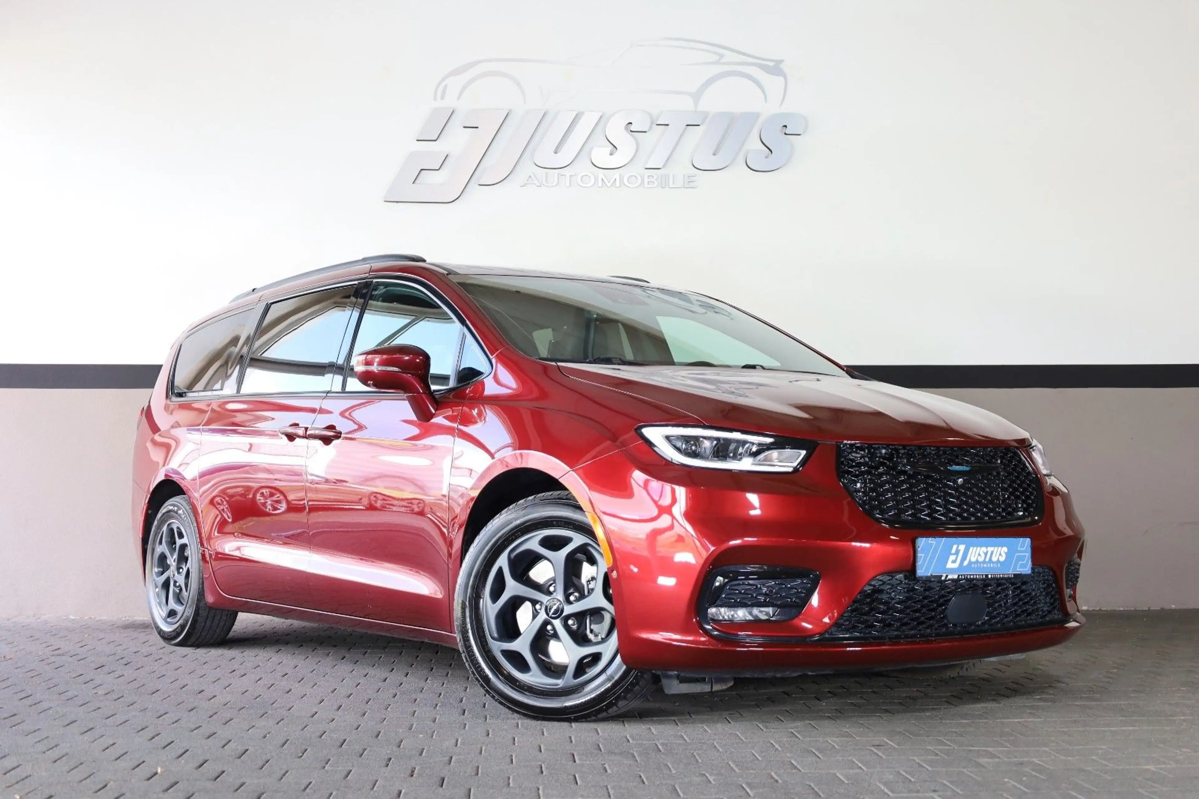 Chrysler Pacifica 3.6 S Hybrid/360*/SHZ/LHZ/ACC/NAVI/R18
