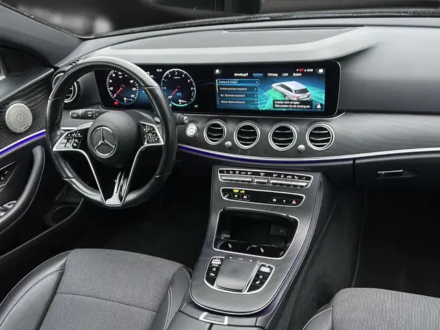 Mercedes-Benz E-Class view 15