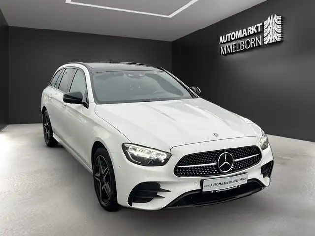 Mercedes-Benz E-Class view 2