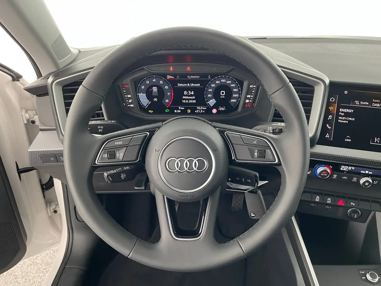 Audi A1 2026 — фото 13