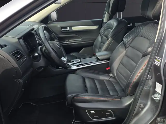 Renault Koleos view 10
