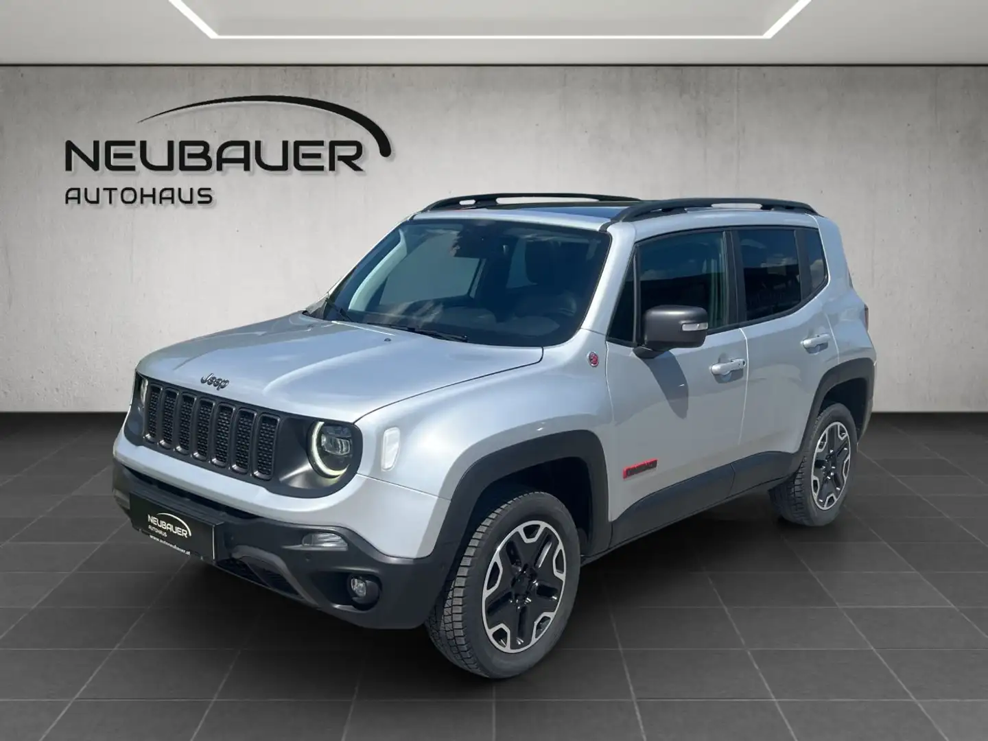 Jeep Renegade 4WD 2.0 Multijet Aut. Trailhawk - 1