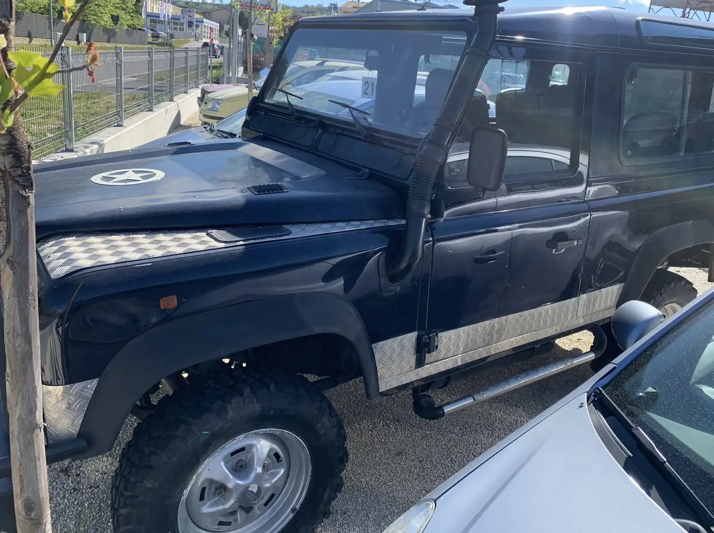 Land Rover Defender Land Rover Defender  LD 90 2.0cc BZ/GPL - 2