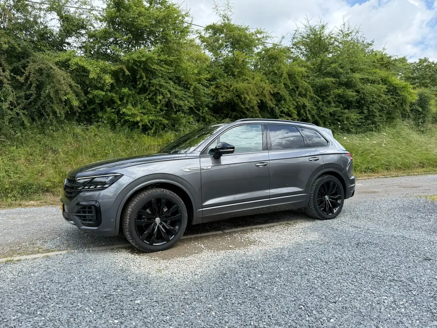 Volkswagen Touareg 3.0 TDI 286ch Tiptronic 8 4Motion R-Line Exclusive Gris - 1