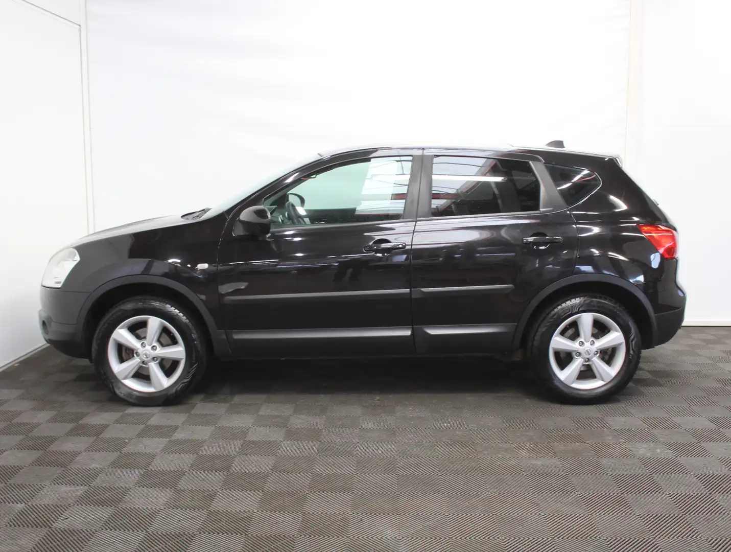 Nissan Qashqai 2.0 Tekna Pack CLIMATE | CRUISE | LMV17 | TREKHAAK Nero - 2