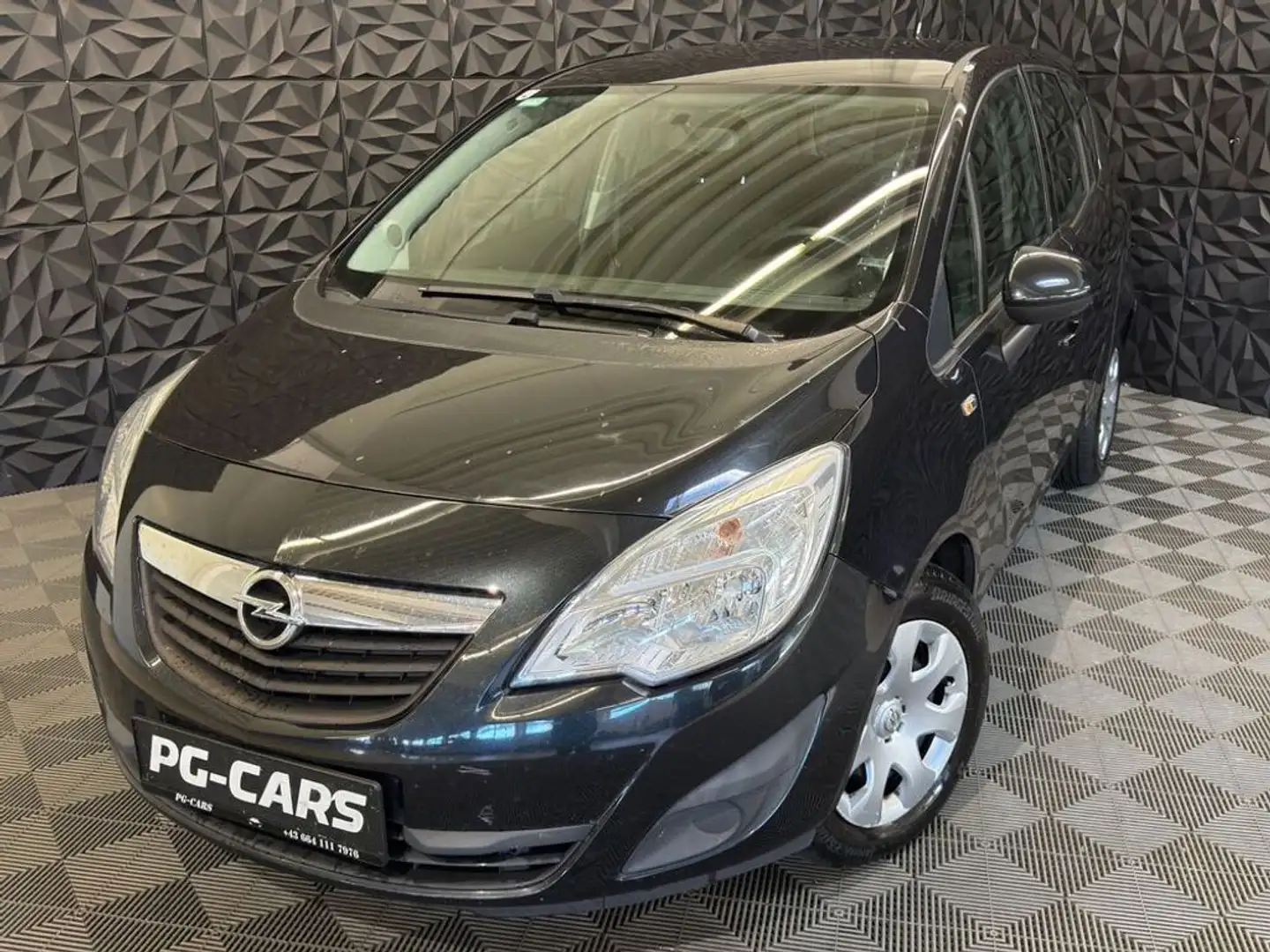 Opel Meriva 1.4 Cool & Sound Schwarz - 2