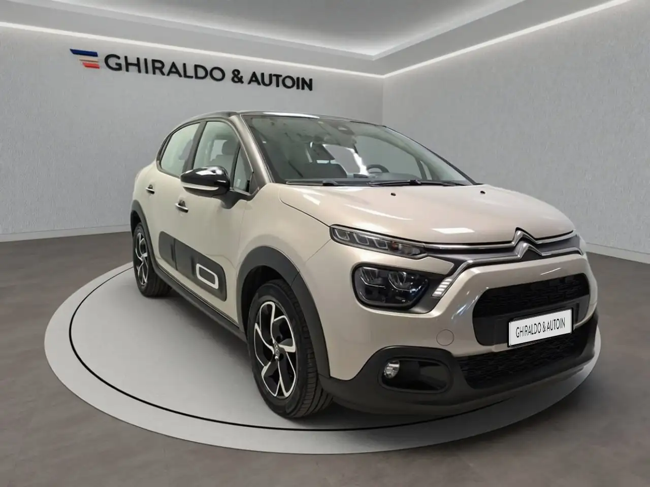 Citroen C3 III 2017 1.2 puretech Shine s&s 83cv neopatentati 3