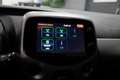 Toyota Aygo 1.0 VVT-i x-play airco/cruise/Bluetooth/camera Rot - thumbnail 17