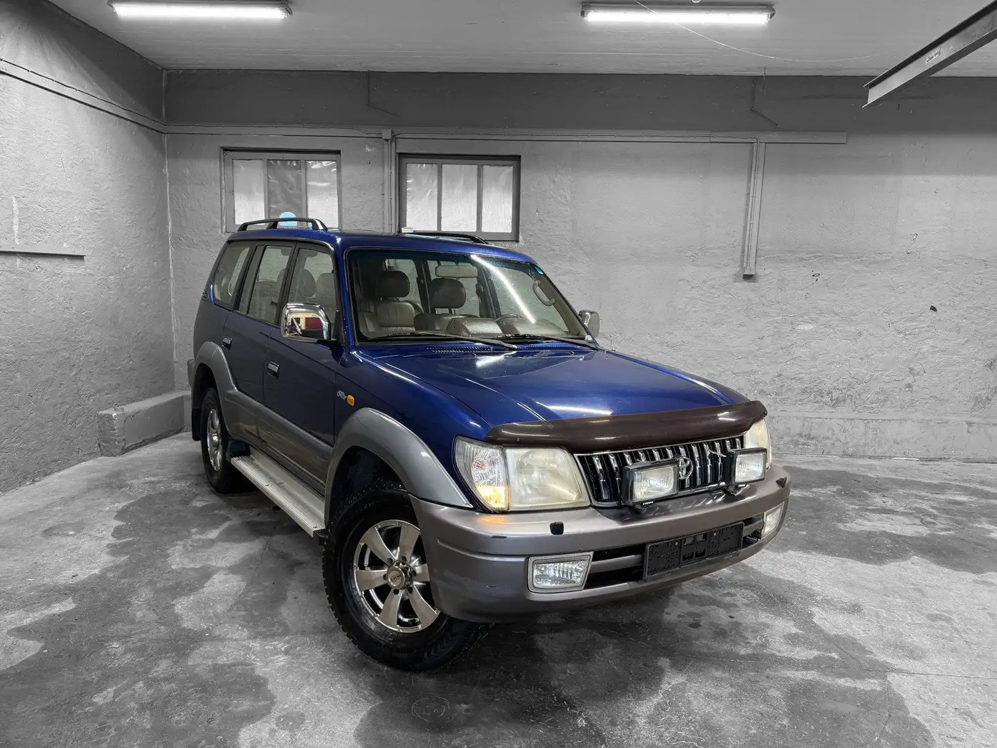 Toyota Land Cruiser Land+Cruiser+95+D4D+50+Aniversario+Aut. Modrá - 1