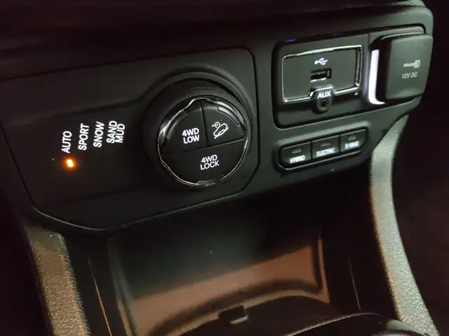 Jeep Renegade view 20