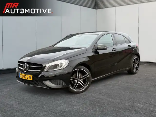 Mercedes-Benz 180 CDI Sport Automaat - Camera, Stoelverwarming