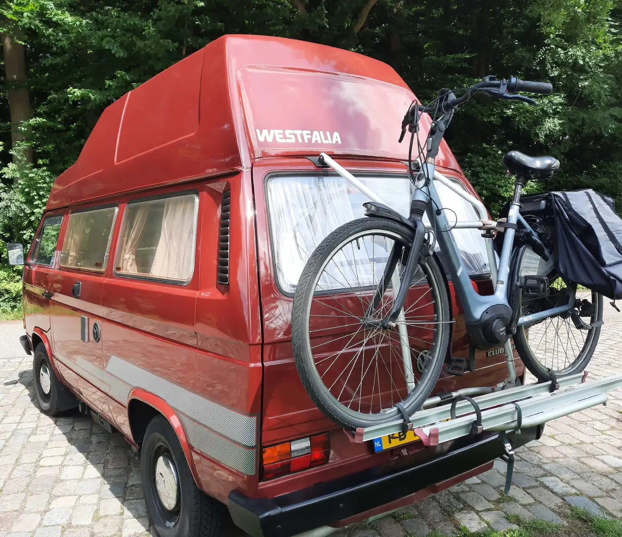 Volkswagen T3 Westfalia Club Joker III Piros - 2